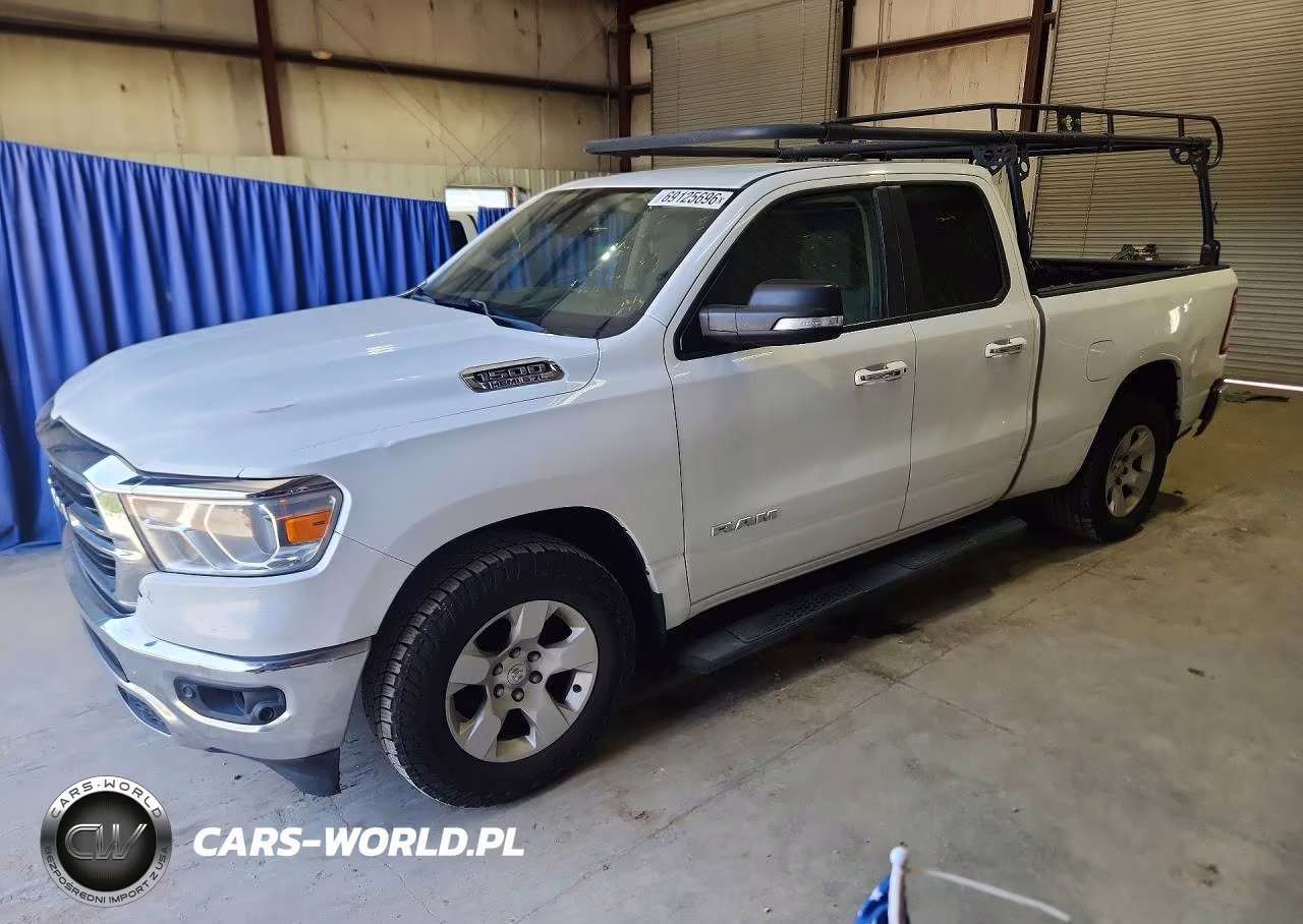 2019 Ram 1500 Big Horn-Lone Star VIN:1C6RREBT3KN683200 - 1