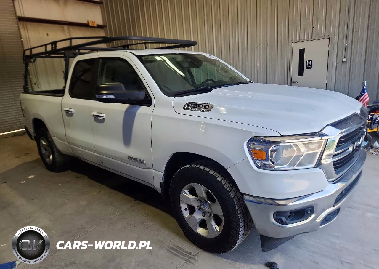 2019 Ram 1500 Big Horn-Lone Star VIN:1C6RREBT3KN683200 - 4