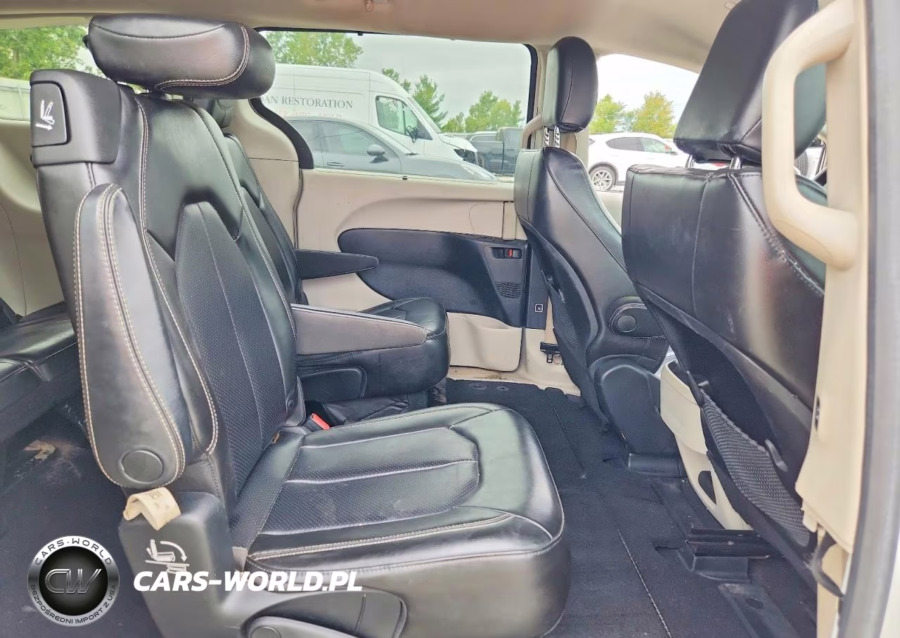 2020 Chrysler Voyager Lxi VIN:2C4RC1DG3LR144437 - 11