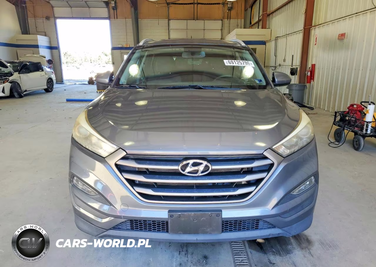 2016 Hyundai Tucson Se VIN:KM8J3CA49GU208200 - 5