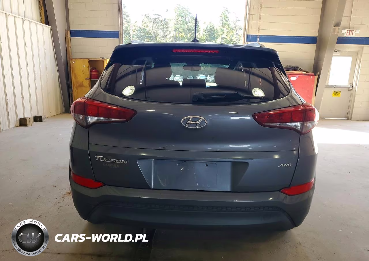 2016 Hyundai Tucson Se VIN:KM8J3CA49GU208200 - 6