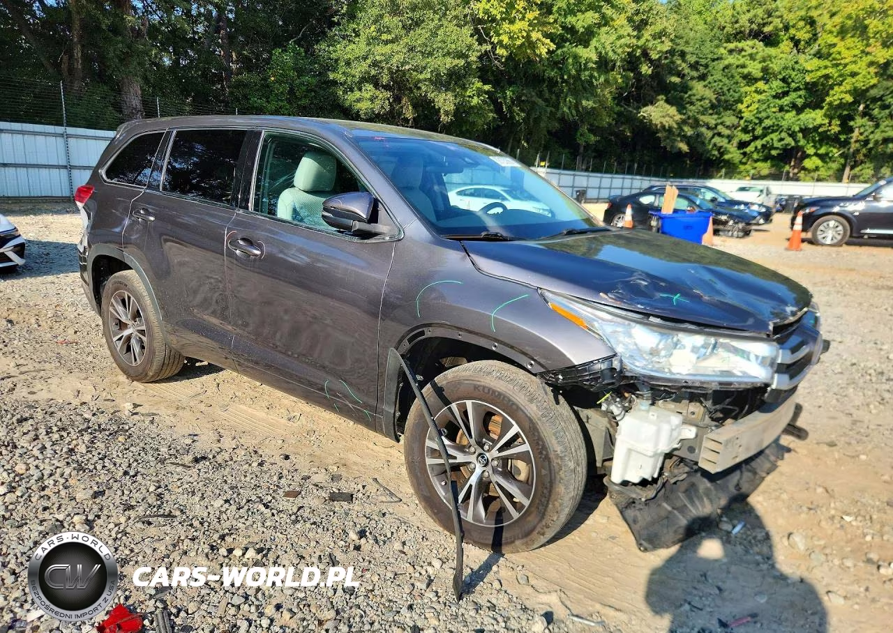 2017 Toyota Highlander Le VIN:5TDZARFH2HS030227 - 4