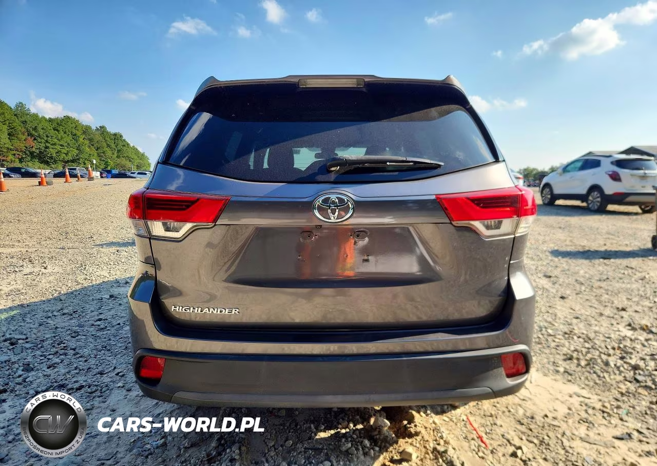 2017 Toyota Highlander Le VIN:5TDZARFH2HS030227 - 6
