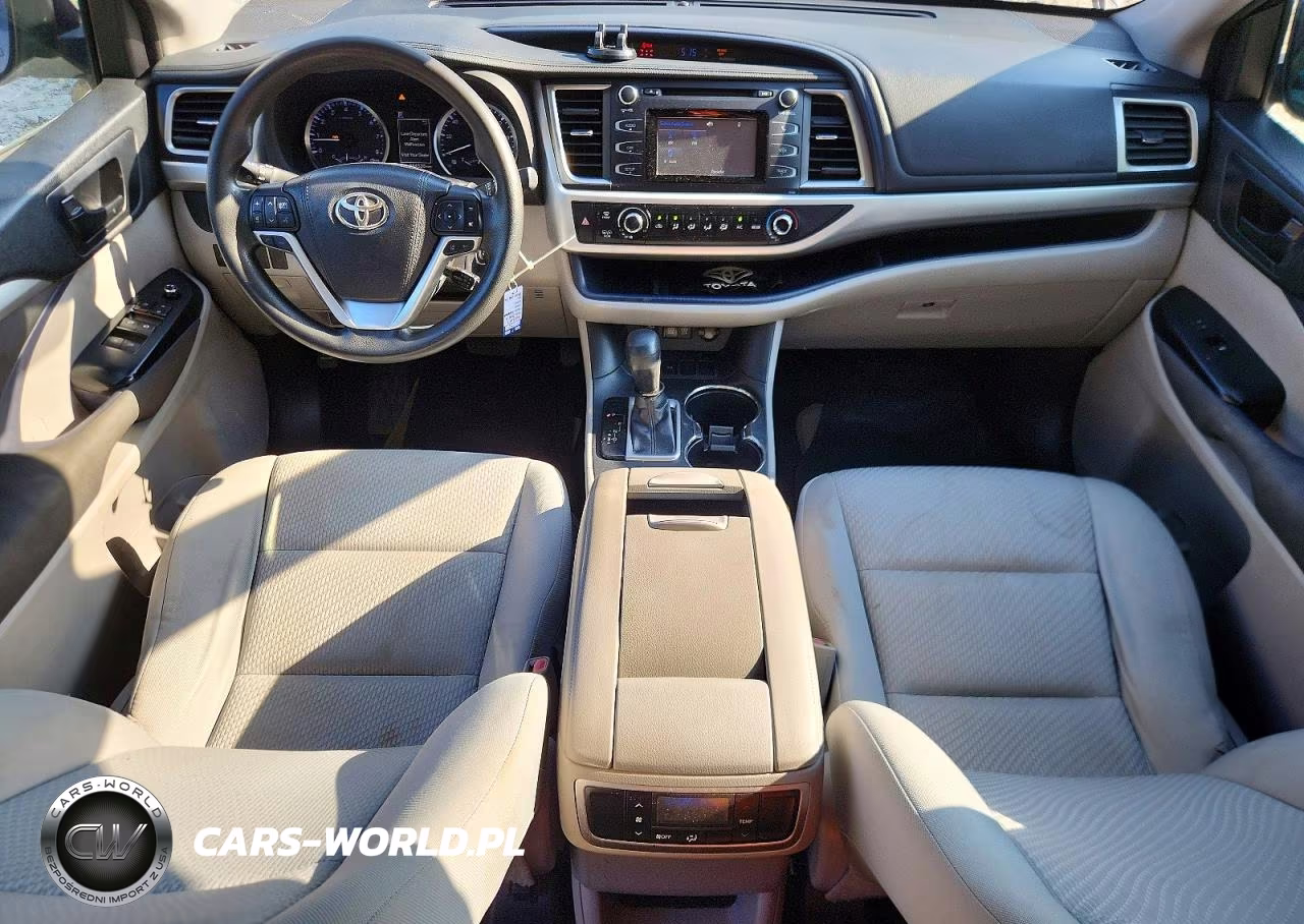 2017 Toyota Highlander Le VIN:5TDZARFH2HS030227 - 8