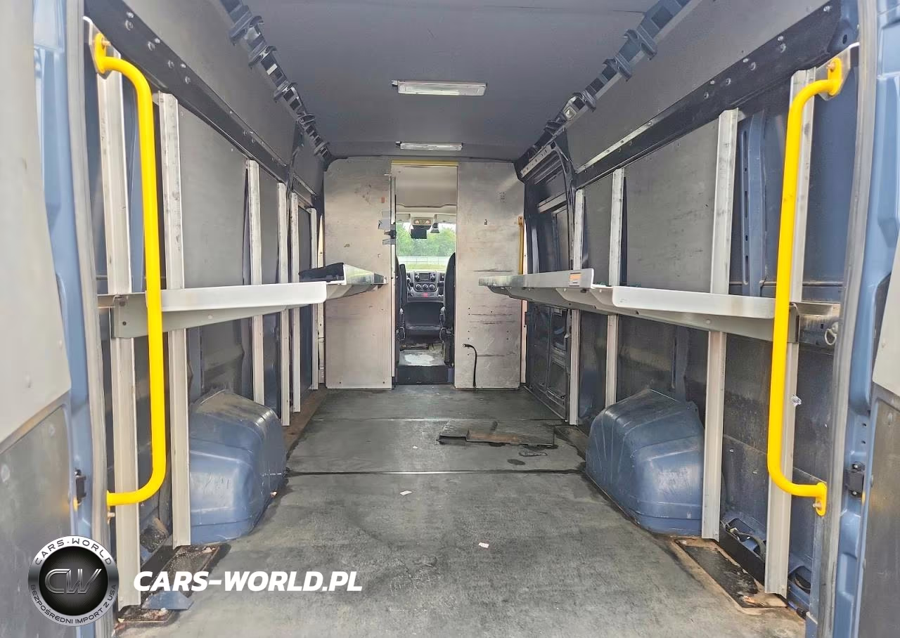 2019 Ram Promaster 3500 Delivery Van VIN:3C6URVJG5KE549100 - 10