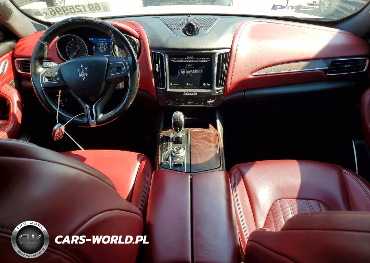 2018 Maserati Levante Luxury VIN:ZN661XUL8JX268516 - 8
