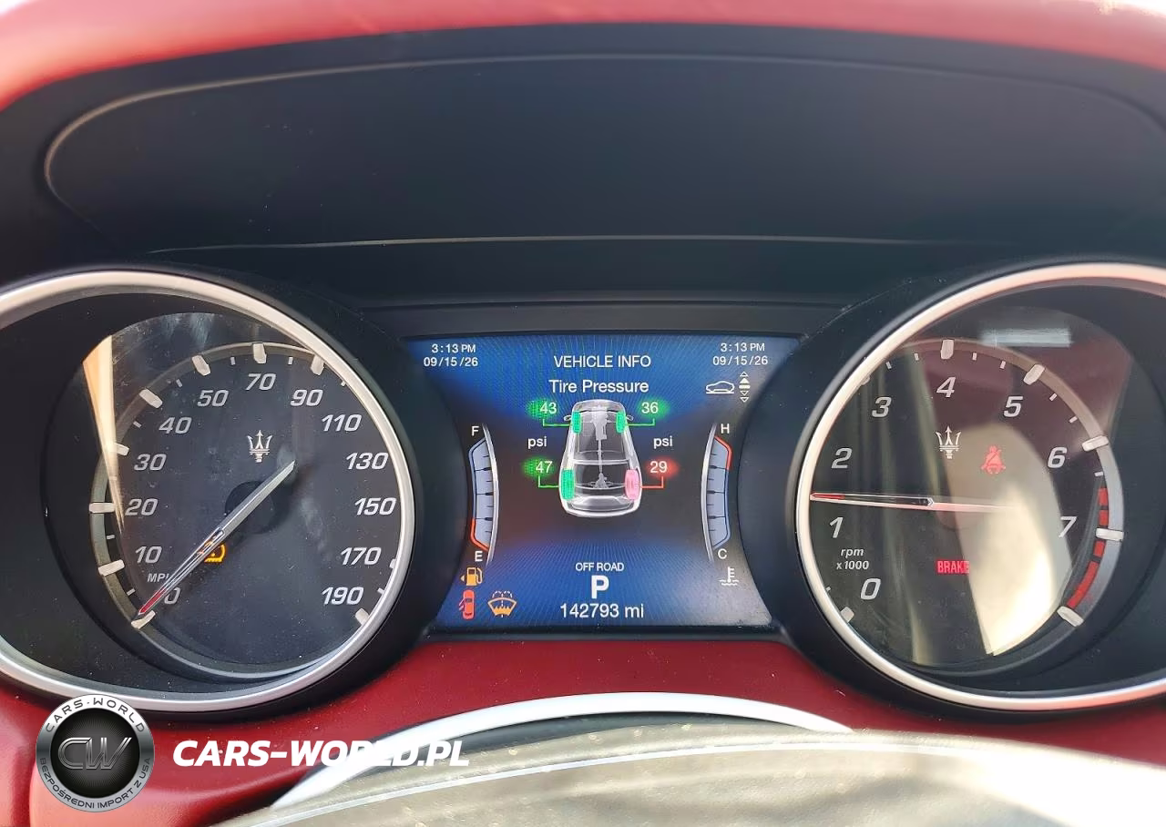 2018 Maserati Levante Luxury VIN:ZN661XUL8JX268516 - 9