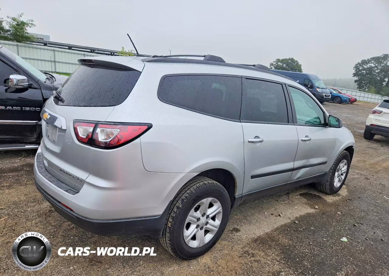 2014 Chevrolet Traverse Ls VIN:1GNKRFED5EJ129275 - 3
