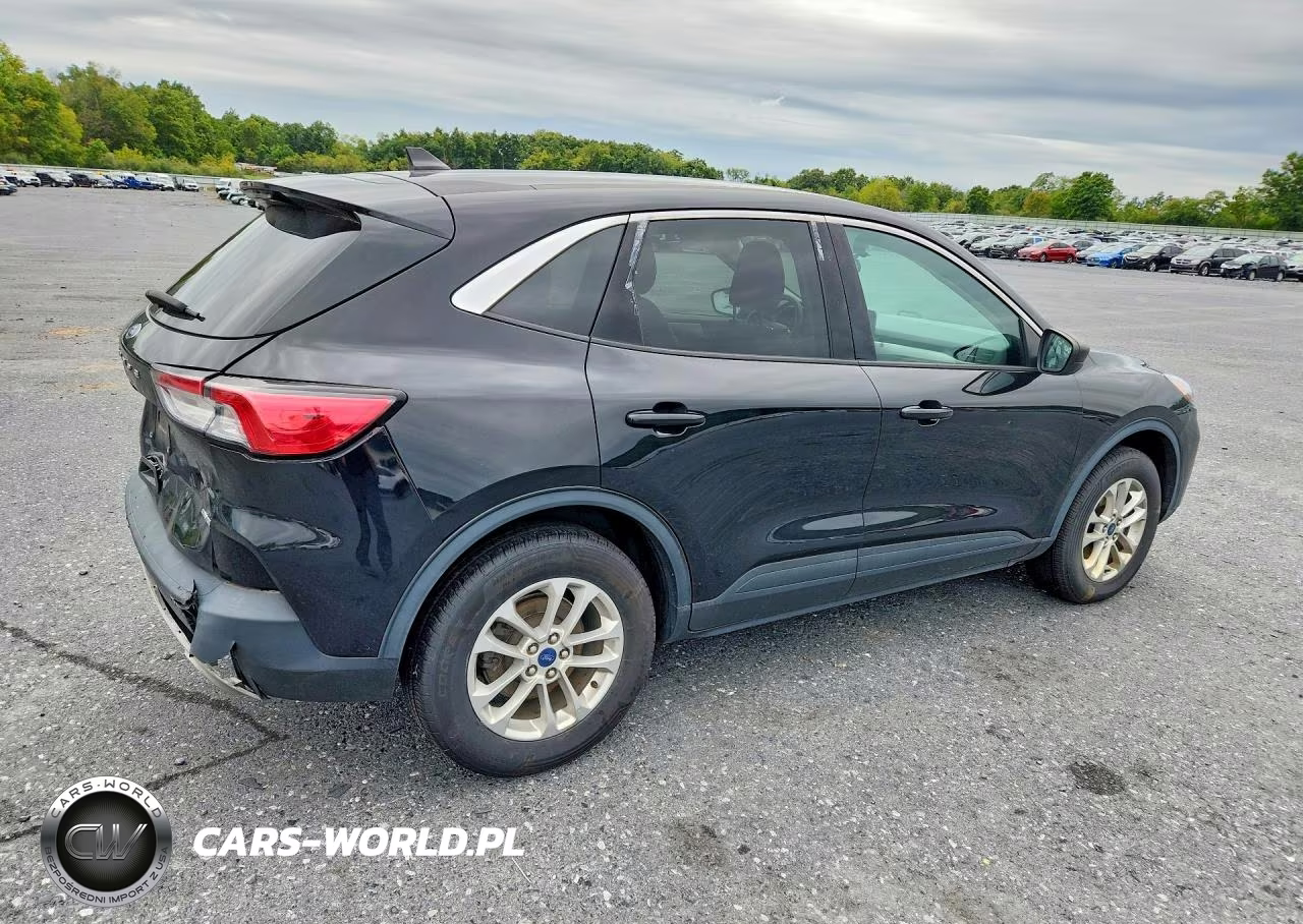 2022 Ford Escape Se VIN:1FMCU9G60NUB83038 - 3