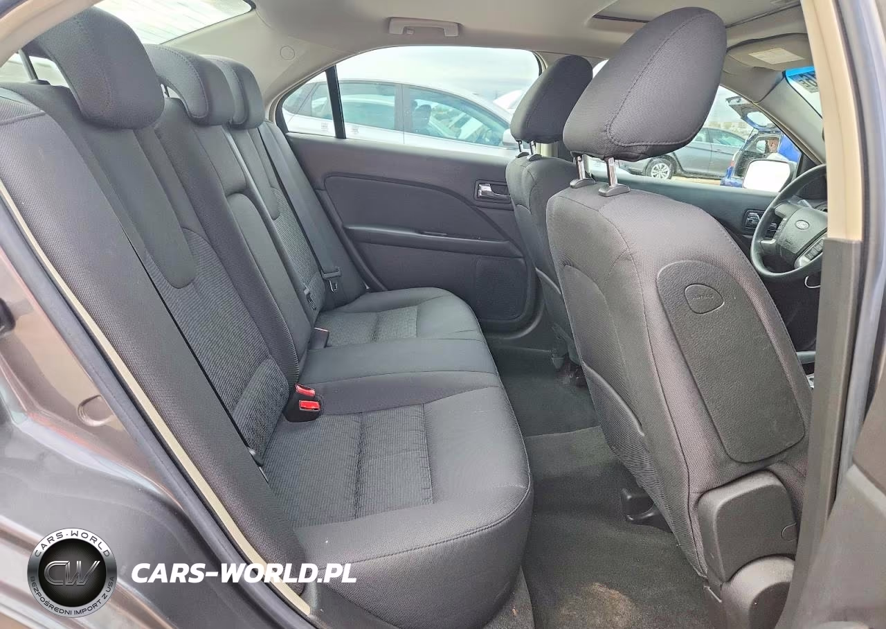 2010 Ford Fusion Se VIN:3FAHP0HG3AR342470 - 10
