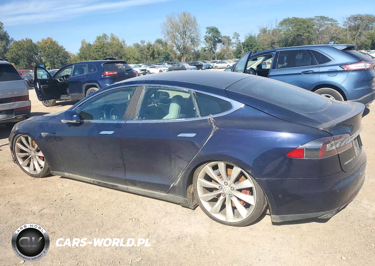 2014 Tesla Model S VIN:5YJSA1H26EFP63263 - 2
