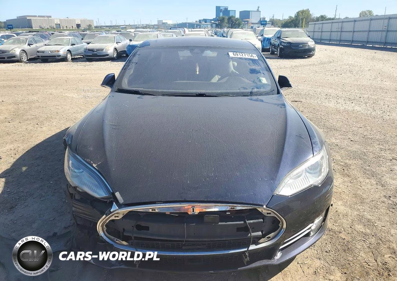 2014 Tesla Model S VIN:5YJSA1H26EFP63263 - 5