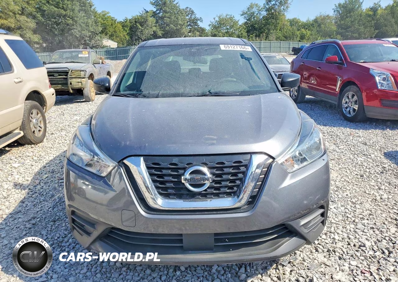2020 Nissan Kicks S VIN:3N1CP5BV5LL560492 - 5