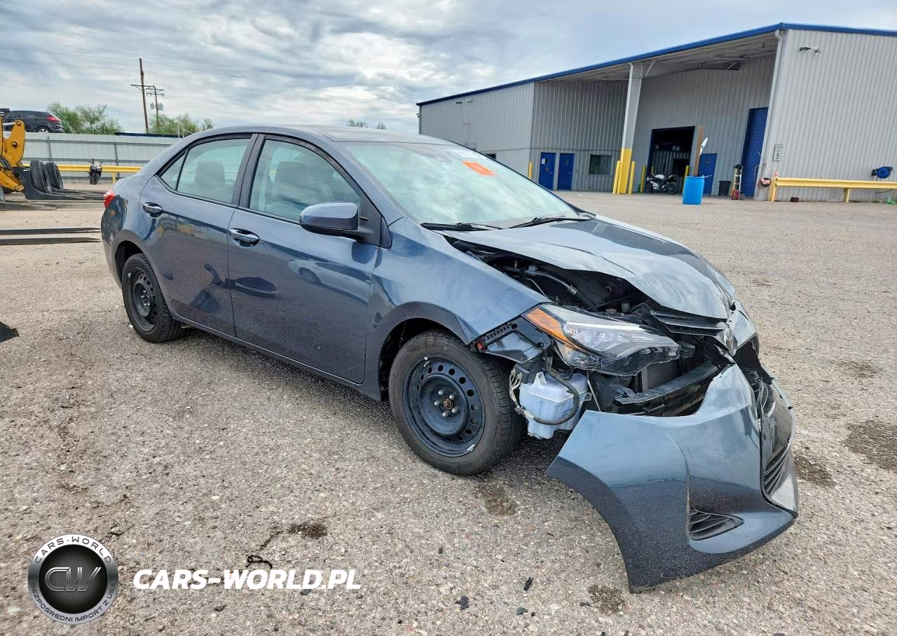 2019 Toyota Corolla Le VIN:2T1BURHEXKC228131 - 4