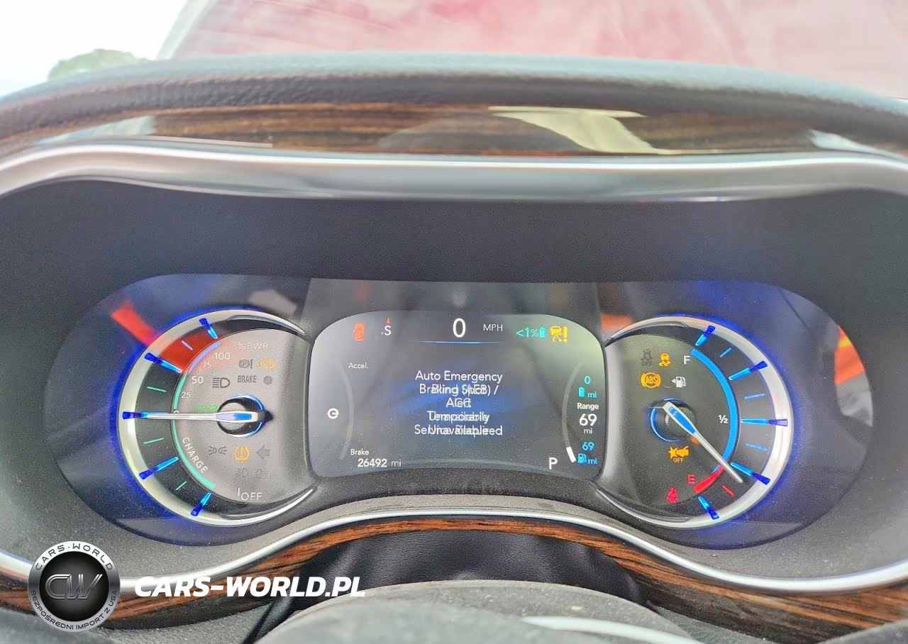 2023 Chrysler Pacifica Hybrid Pinnacle VIN:2C4RC1N74PR504514 - 9