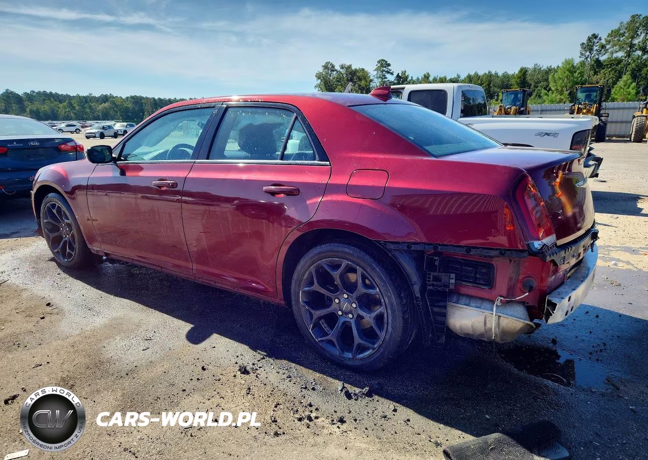 2019 Chrysler 300 S VIN:2C3CCABG4KH589707 - 2