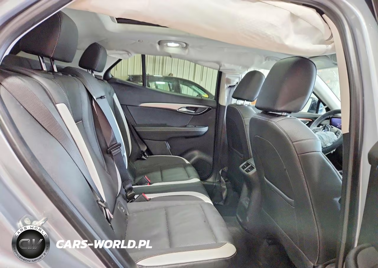 2025 Buick Envision Sport Touring VIN:LRBFZLE49SD021971 - 11