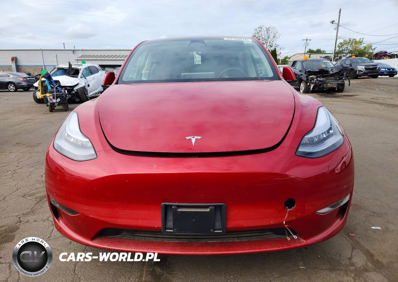 2023 Tesla Model Y VIN:7SAYGDEE5PA107048 - 5