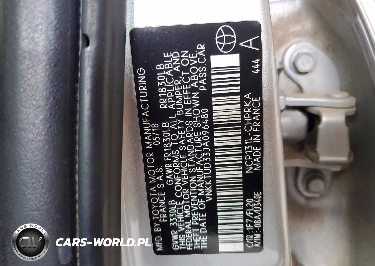 2018 Toyota Yaris 5-Door Se VIN:VNKKTUD33JA096480 - 12