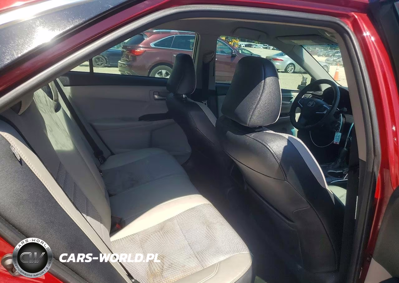2016 Toyota Camry Se VIN:4T1BF1FK2GU540776 - 10