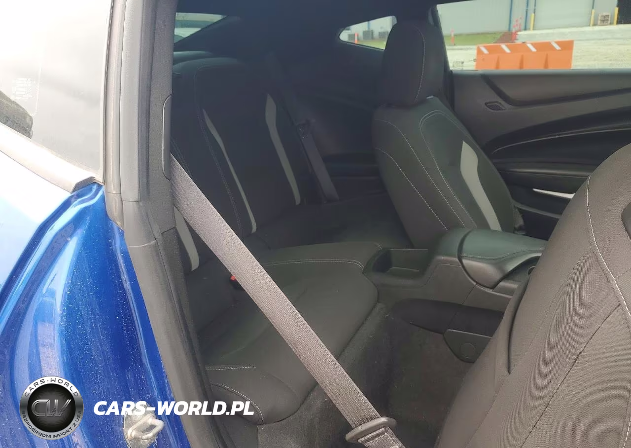 2018 Chevrolet Camaro Lt VIN:1G1FB1RS5J0100362 - 10