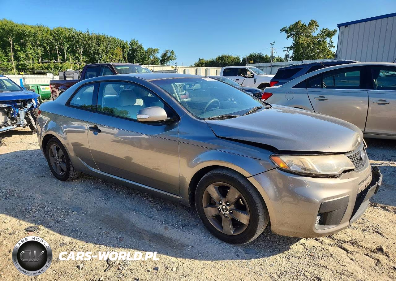 2010 Kia Forte Koup Ex VIN:KNAFU6A29A5166522 - 4