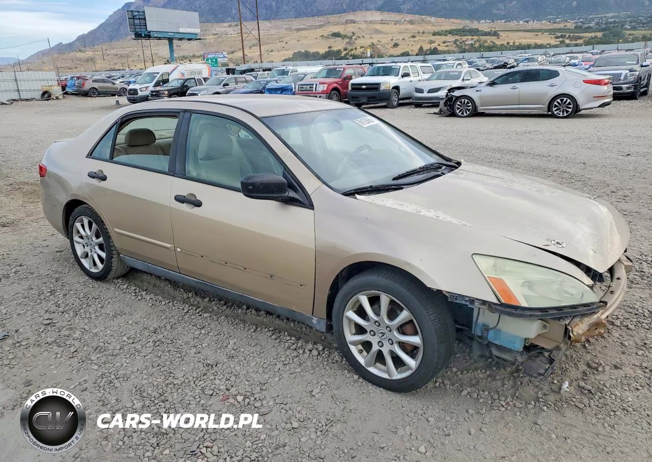 2005 Honda Accord Dx VIN:1HGCM56125A130539 - 4