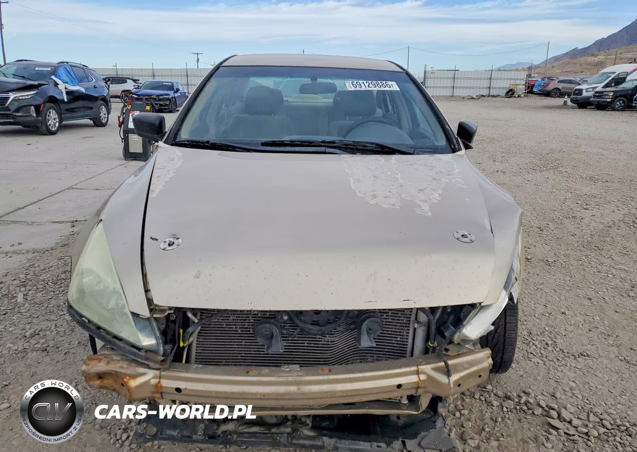 2005 Honda Accord Dx VIN:1HGCM56125A130539 - 5