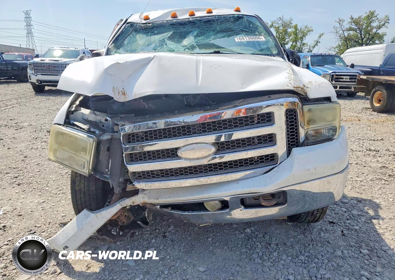 2005 Ford F350 Super Duty VIN:1FTWW33P25EB81583 - 5