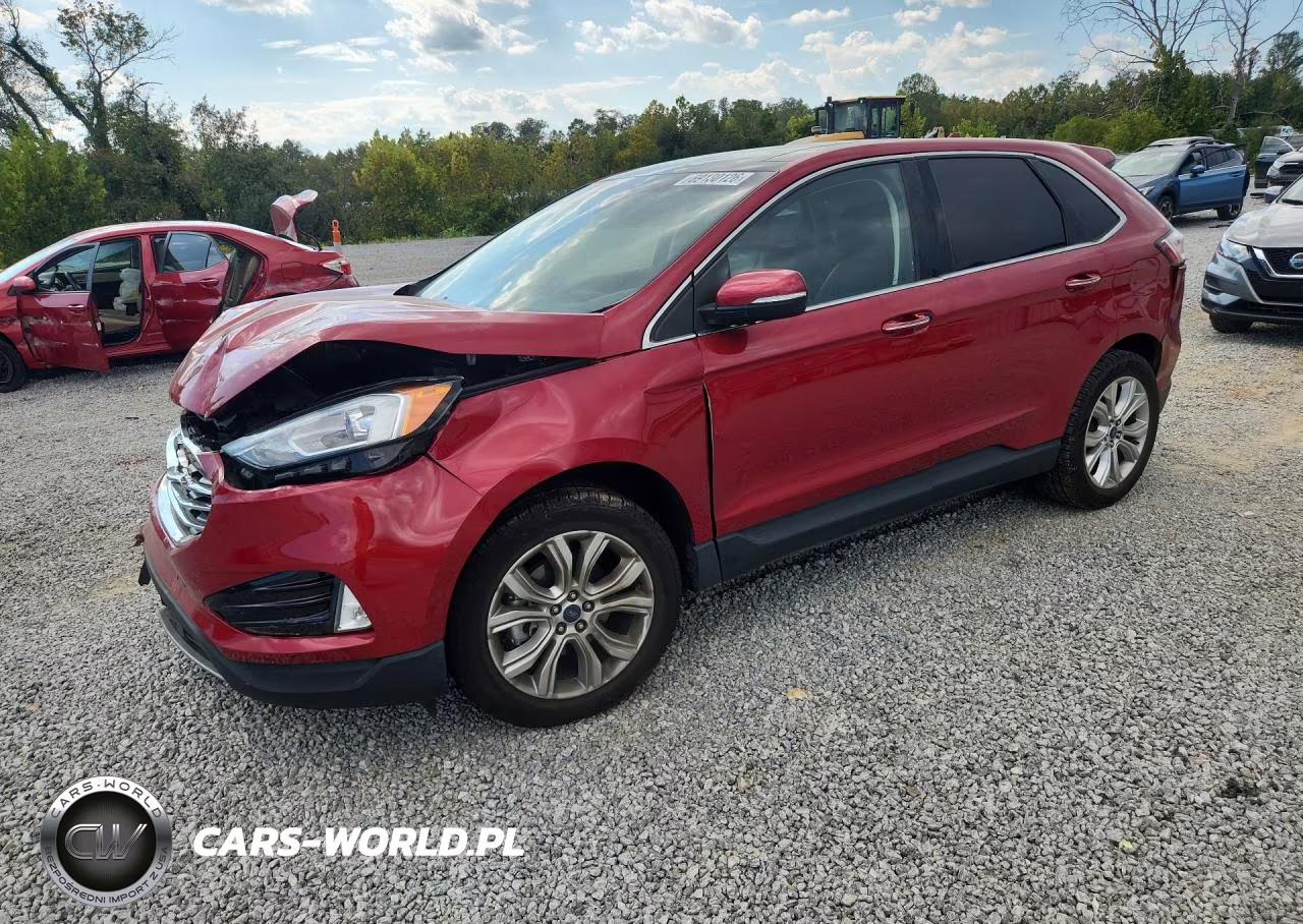 2020 Ford Edge Titanium
