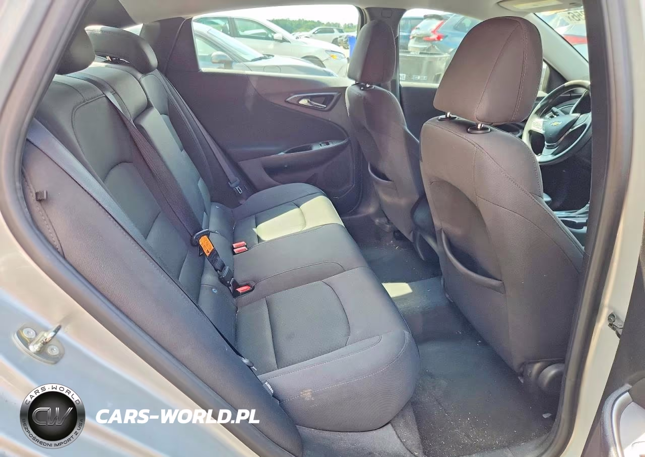 2018 Chevrolet Malibu Ls VIN:1G1ZB5ST6JF112542 - 10