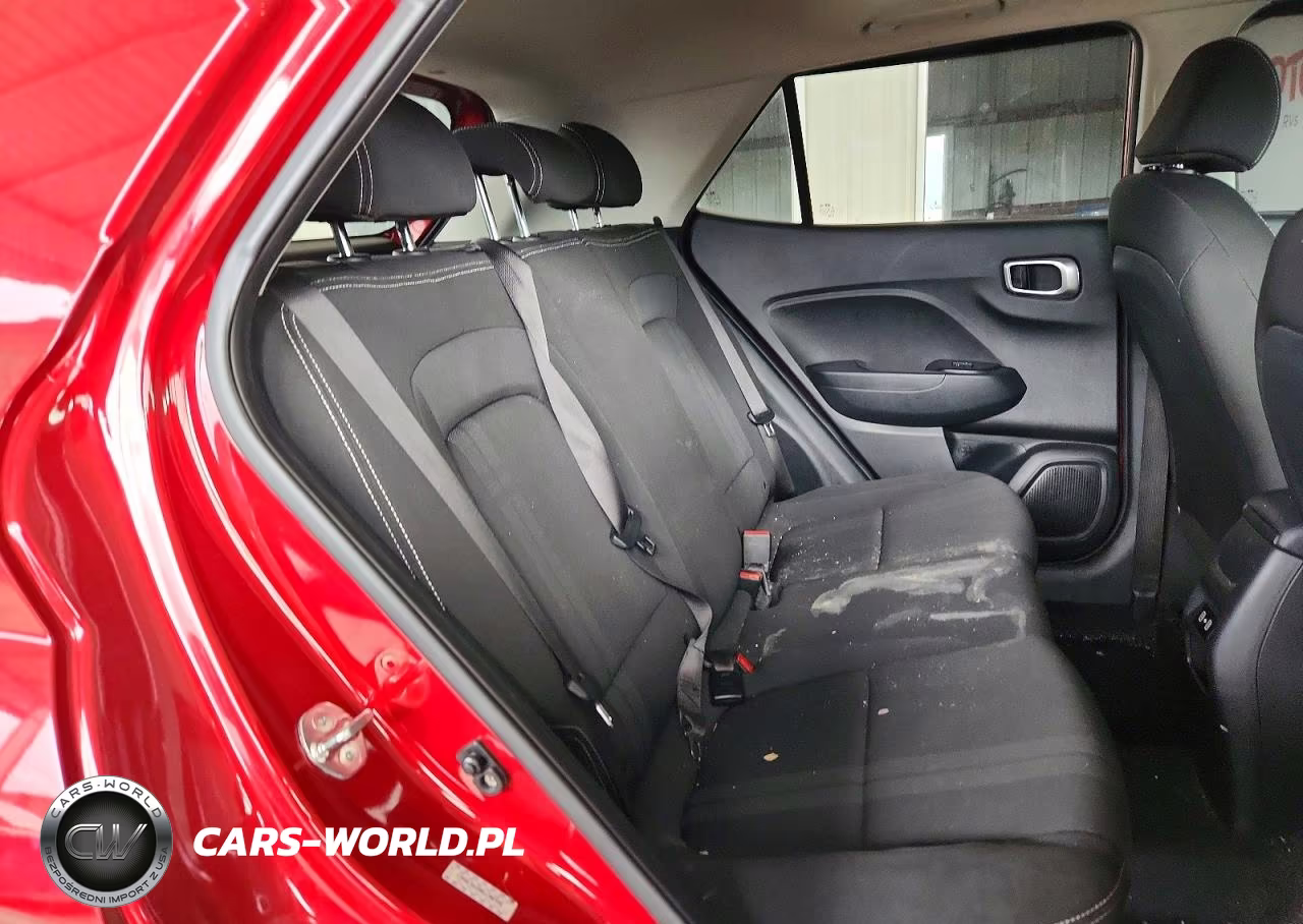 2024 Hyundai Venue Sel VIN:KMHRC8A30RU306946 - 10