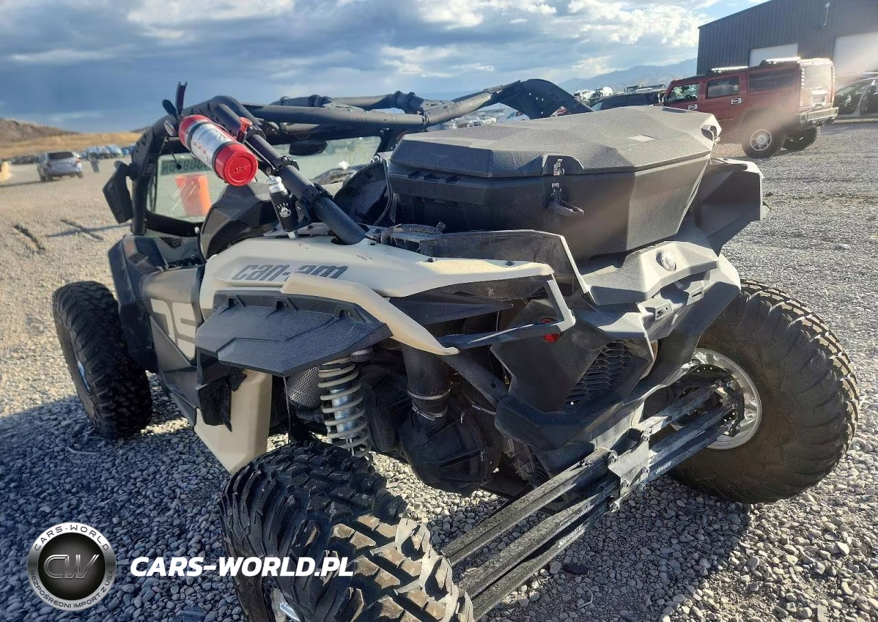 2021 Can-Am Maverick X3 Utility Vehicle VIN:3JBVGAW41MK001029 - 9