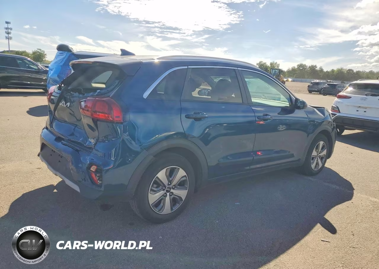 2022 Kia Niro Lx VIN:KNDCB3LC1N5510012 - 3
