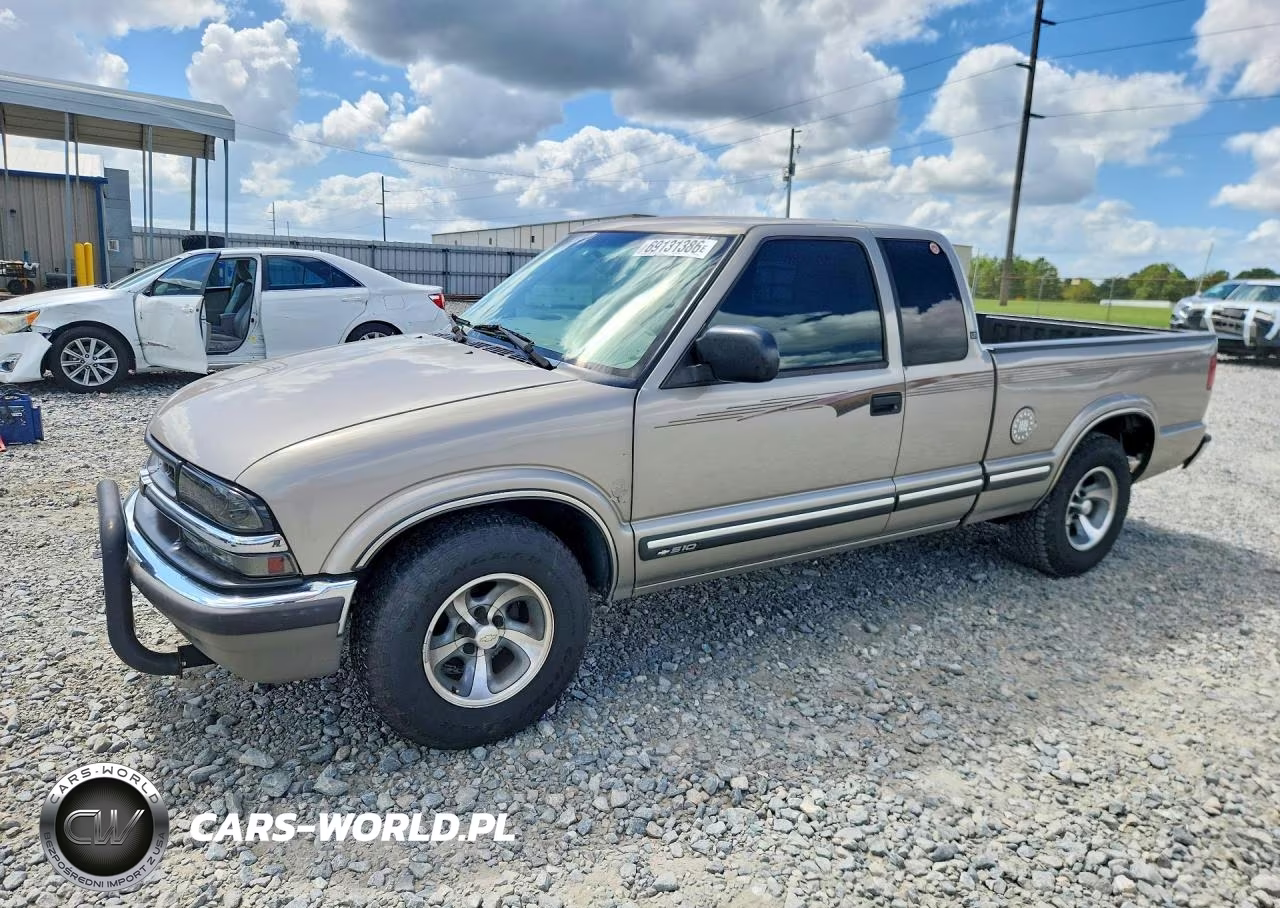 2001 Chevrolet S Truck S10 VIN:1GCCS195X18161891 - 1