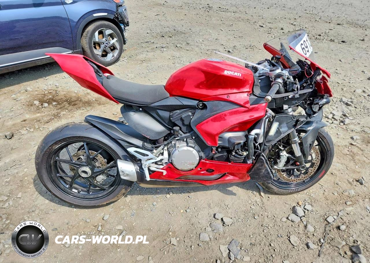 2024 Ducati Panigale V2 – zdjęcie 1 z 9