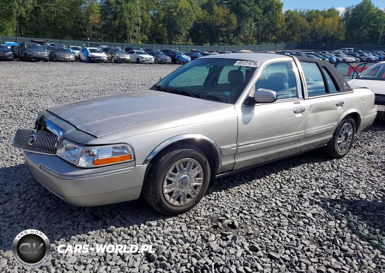 2005 Mercury Grand Marquis Gs