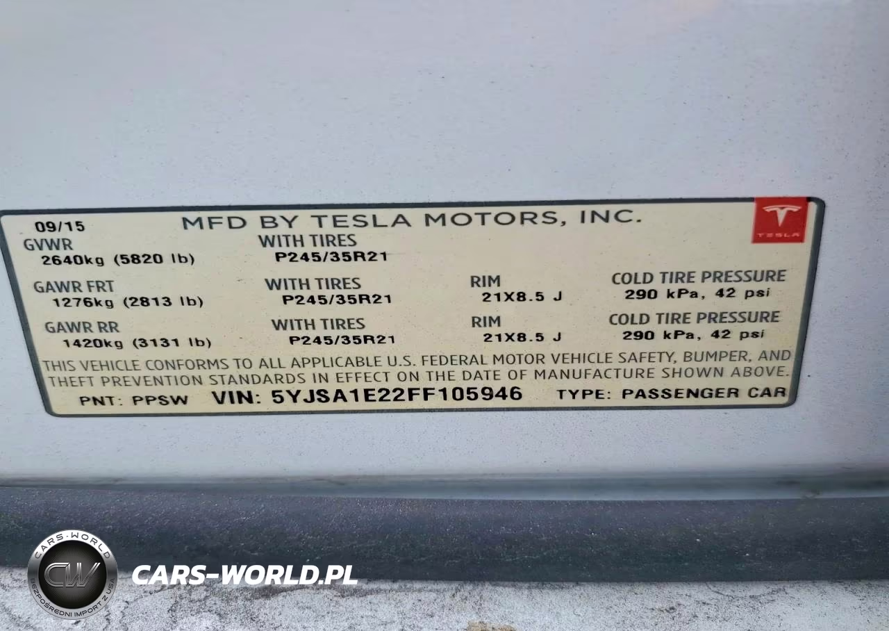 2015 Tesla Model S VIN:5YJSA1E22FF105946 - 13