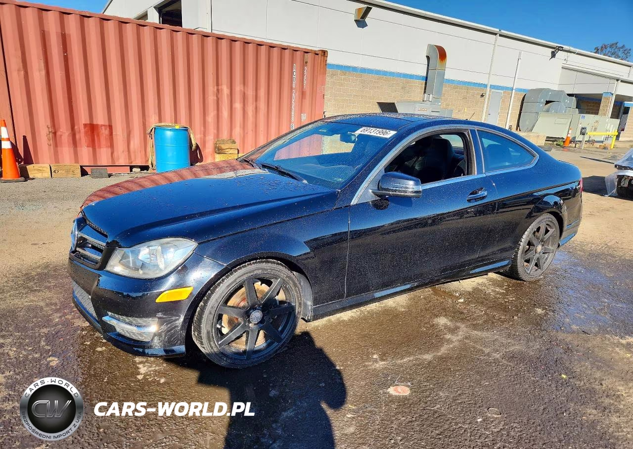 2015 Mercedes-Benz C 250 – zdjęcie 1 z 12