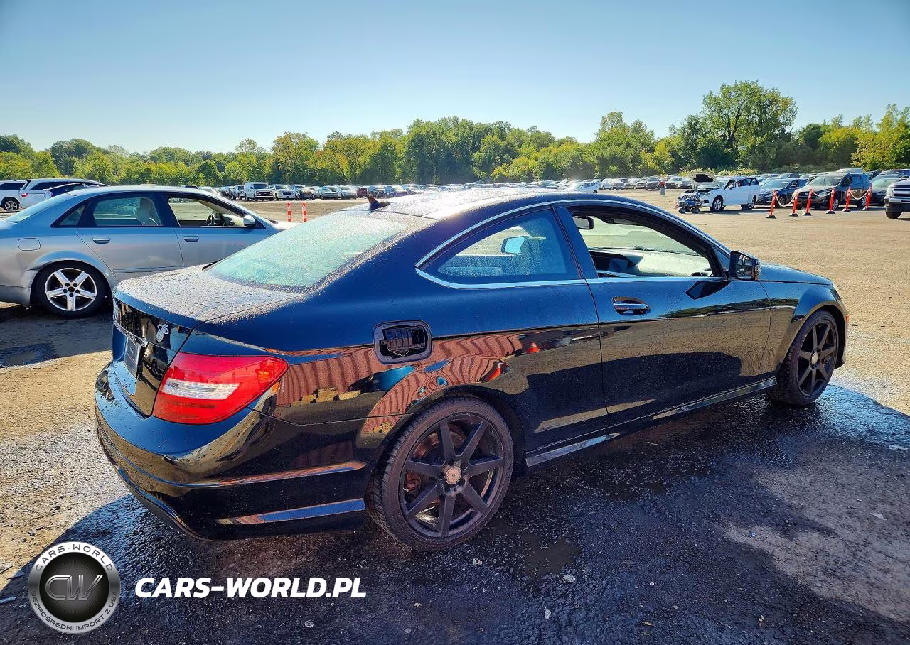 2015 Mercedes-Benz C 250 VIN:WDDGJ4HB5FG387174 - 3