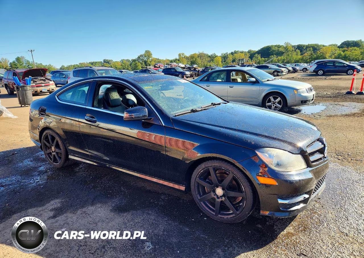 2015 Mercedes-Benz C 250 VIN:WDDGJ4HB5FG387174 - 4