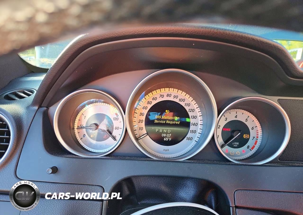 2015 Mercedes-Benz C 250 VIN:WDDGJ4HB5FG387174 - 9