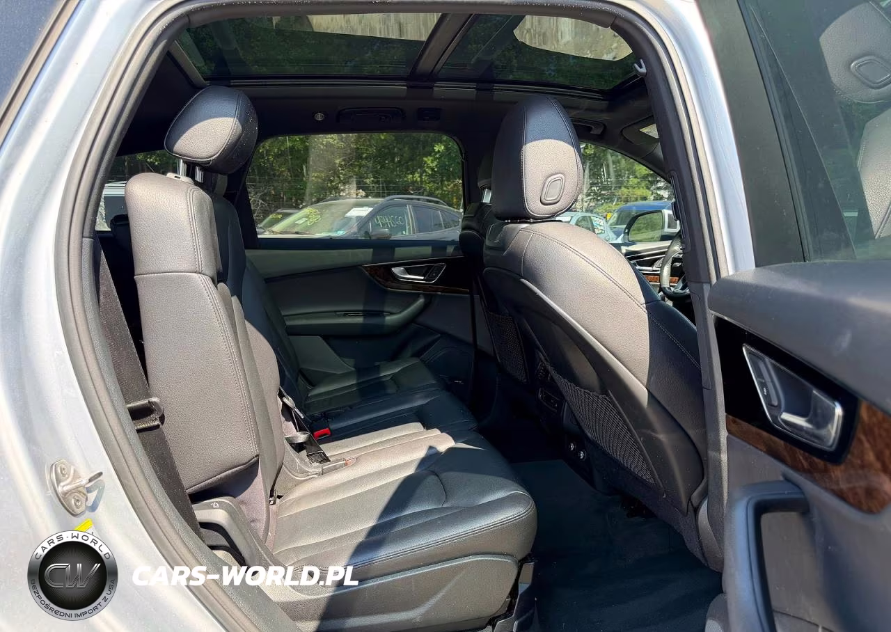 2018 Audi Q7 Premium Plus VIN:WA1LAAF74JD004268 - 6