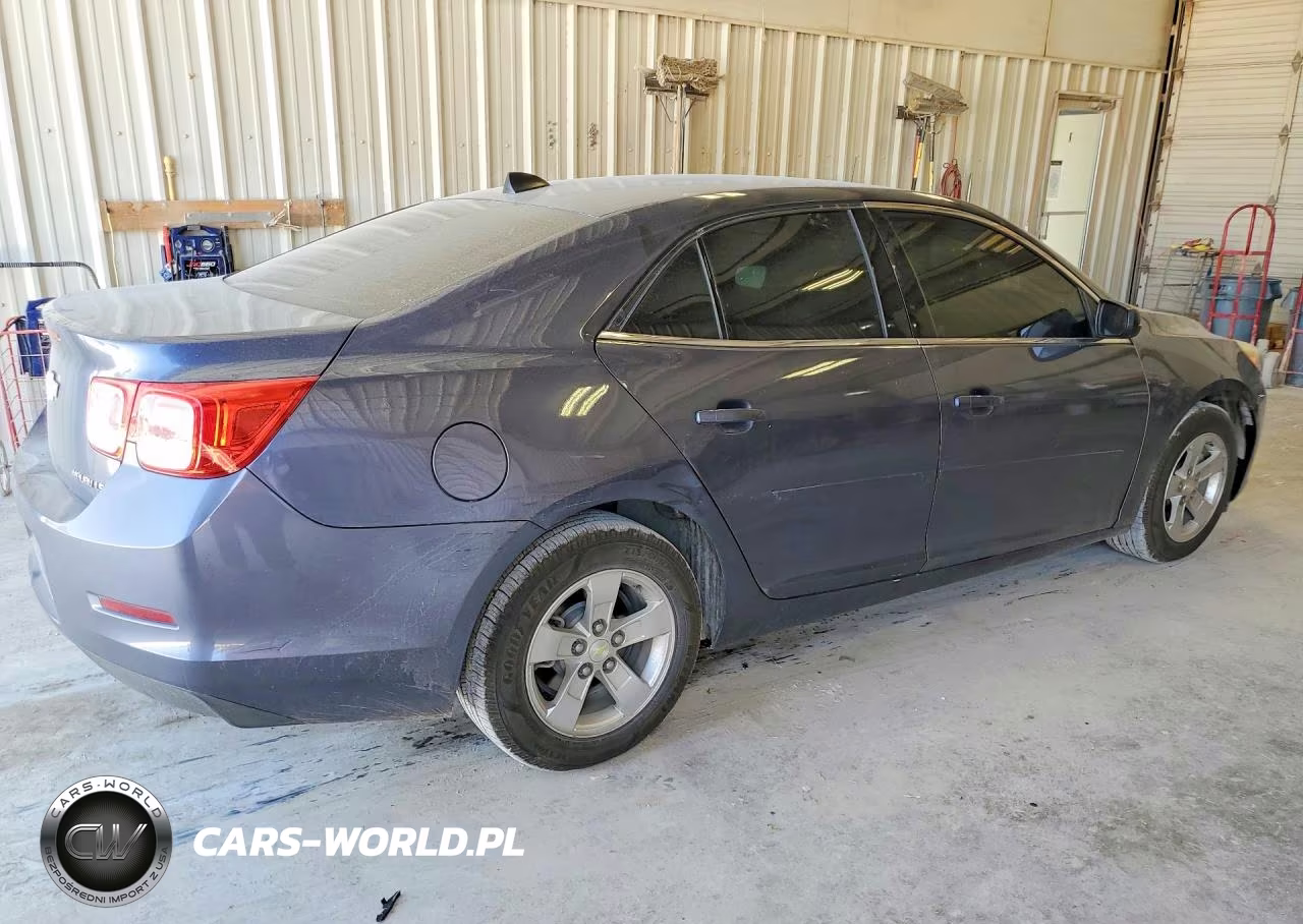 2014 Chevrolet Malibu Ls VIN:1G11B5SL2EF276874 - 3