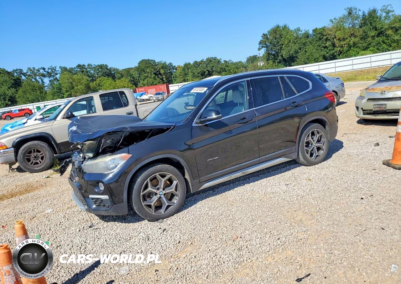 2018 BMW X1 xDrive28I VIN:WBXHT3C35J5F93057 - 1