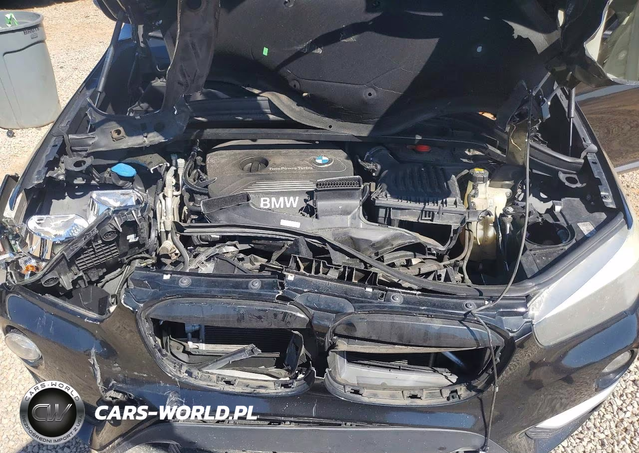 2018 BMW X1 xDrive28I VIN:WBXHT3C35J5F93057 - 11