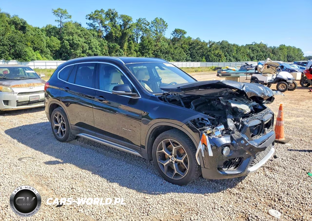 2018 BMW X1 xDrive28I VIN:WBXHT3C35J5F93057 - 4