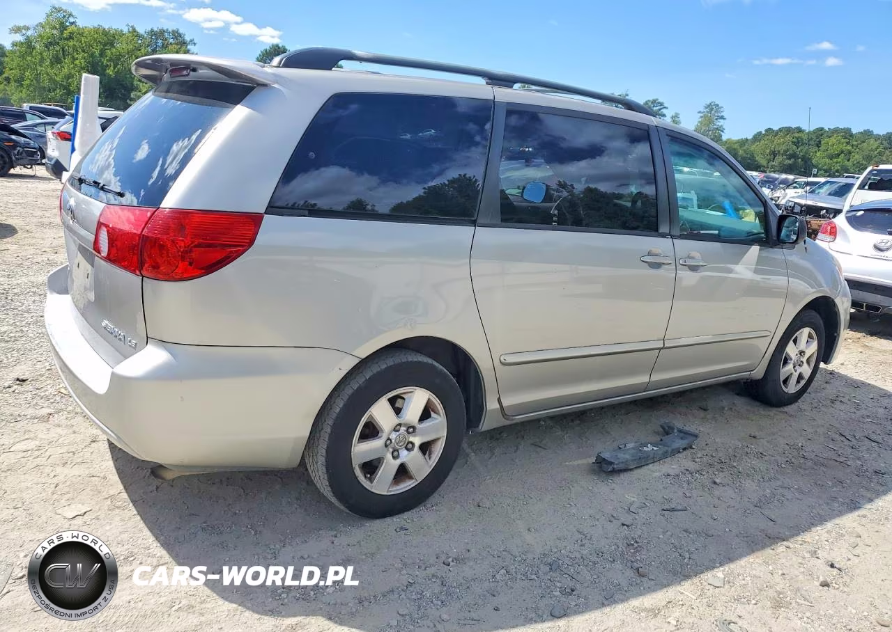 2006 Toyota Sienna Le 7 Passenger VIN:5TDZA23C26S577589 - 3