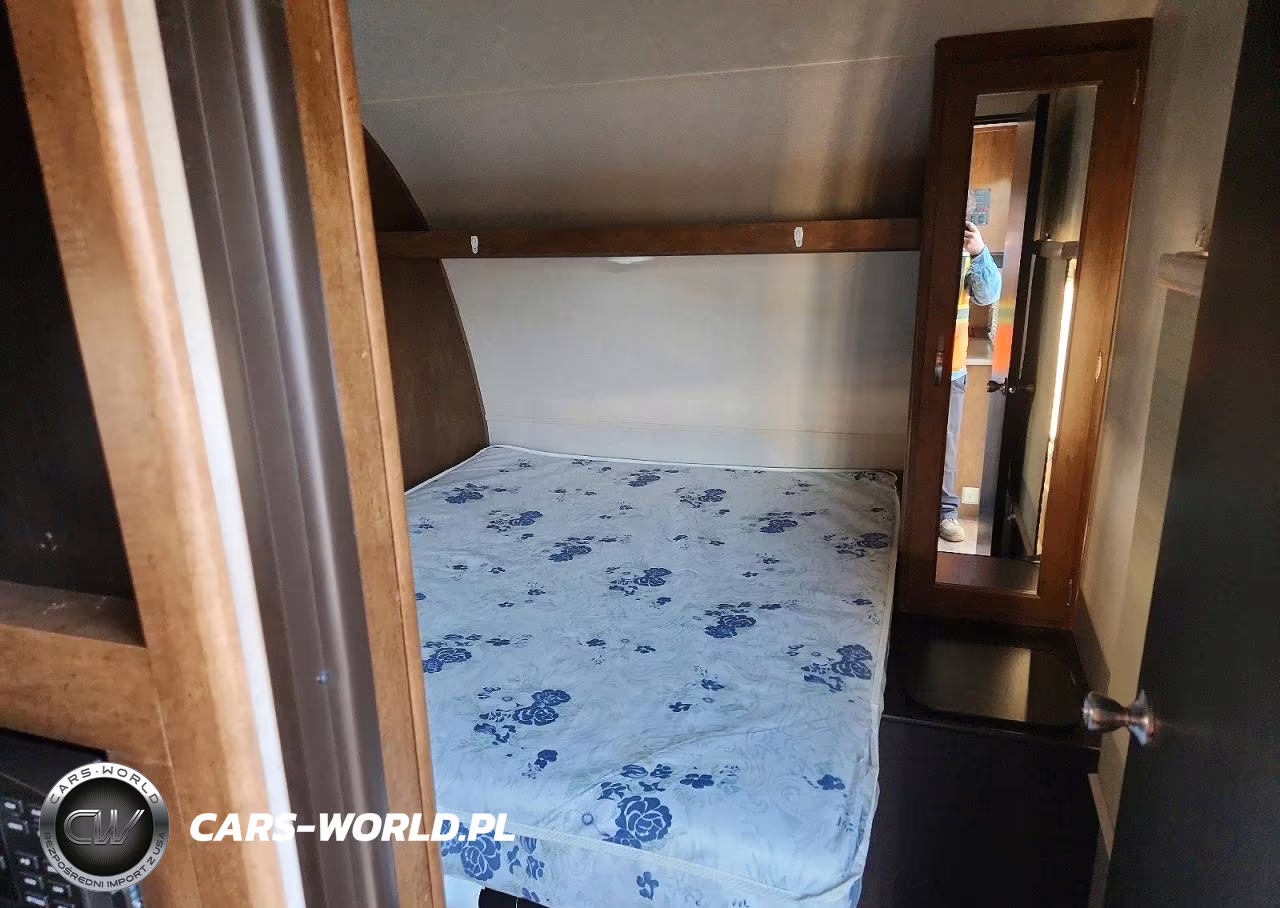 2018 Forest River Salem Camper VIN:4X4TSMF29JA319894 - 5