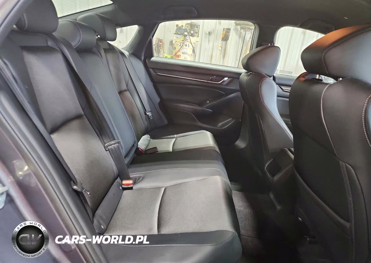 2018 Honda Accord Sport VIN:1HGCV1F34JA218767 - 10